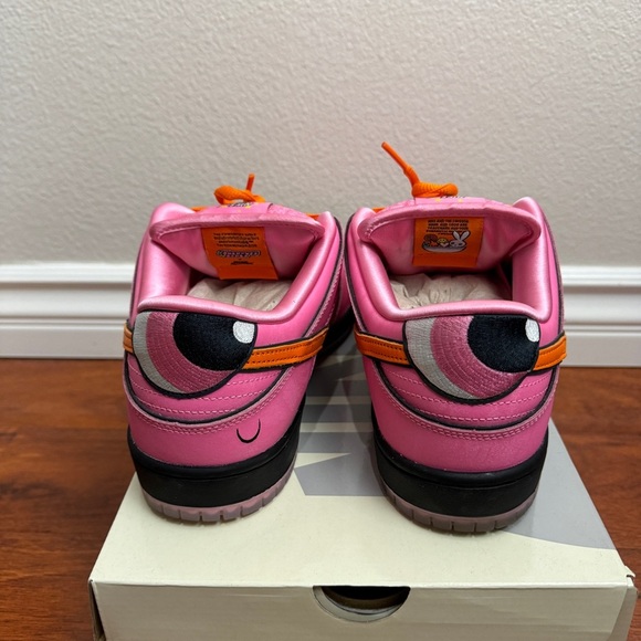 The Powerpuff Girls x Dunk Low Pro SB Blossom Size 11 - Picture 4 of 10